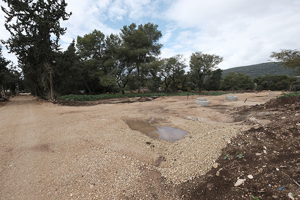 На снимке: работы в поселке Бецет, фото: Ави Гиршфельд, архив фотодокументов ЕНФ-ККЛ 